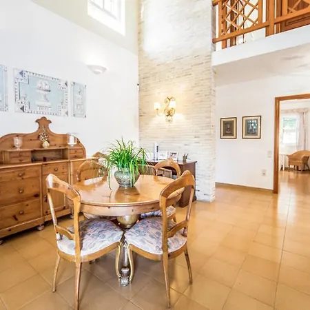 Agradable Junto Al Mar Con Piscina Villa *
